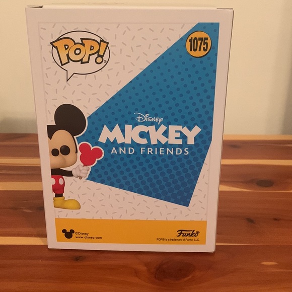 Funko Mickey Mouse - Picture 3 of 6